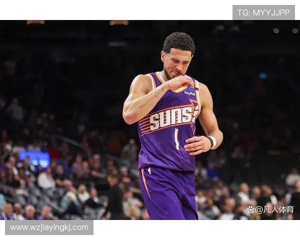 布克无球跑动占比提升，高效输出改变太阳进攻结构